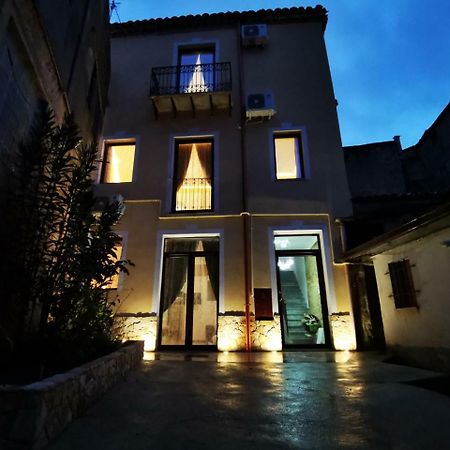 Suite Inn Centro Dimora Storica Enna Kültér fotó